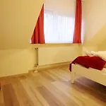 Appartement Haus Dithmarschen 12 *